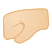 Emoji 🤛🏻 Pugno A Sinistra: Carnagione Chiara su Google Android 10.0.