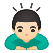 Emoji 🙇🏻‍♂️ Uomo Che Fa Inchino Profondo: Carnagione Chiara su Google Android 10.0.