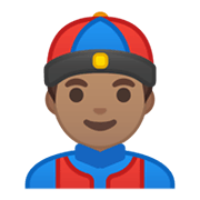 Emoji 👲🏽 Uomo Con Zucchetto Cinese: Carnagione Olivastra su Google Android 10.0.