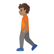 🚶🏽 Emoji Pessoa Andando: Pele Morena na Google Android 10.0.