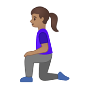 Emoji 🧎🏽‍♀️ Donna Inginocchiata: Carnagione Olivastra su Google Android 10.0.