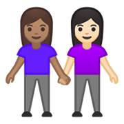 👩🏽‍🤝‍👩🏻 Emoji Duas Mulheres De Mãos Dadas: Pele Morena E Pele Clara na Google Android 10.0.