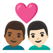👨🏾‍❤️‍👨🏻 Emoji Casal Apaixonado - Homem: Pele Morena Escura, Homem: Pele Clara na Google Android 11.0 December 2020 Feature Drop.