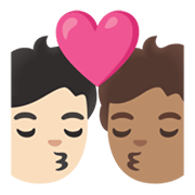 Emoji 🧑🏻‍❤️‍💋‍🧑🏽 Bacio Tra Coppia: persona, persona, Carnagione Chiara, Carnagione Olivastra su Google Android 11.0 December 2020 Feature Drop.