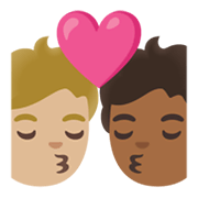 🧑🏼‍❤️‍💋‍🧑🏾 Emoji sich küssendes Paar: Person, Person, mittelhelle Hautfarbe, mitteldunkle Hautfarbe Google Android 11.0 December 2020 Feature Drop.