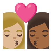 👩🏼‍❤️‍💋‍👩🏾 Emoji sich küssendes Paar - Frau: helle Hautfarbe, Frau: mitteldunkle Hautfarbe Google Android 11.0 December 2020 Feature Drop.