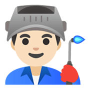 Emoji 👨🏻‍🏭 Operaio: Carnagione Chiara su Google Android 11.0 December 2020 Feature Drop.
