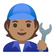 🧑🏽‍🔧 Emoji Mecânico Trabalhando: Pele Morena na Google Android 11.0 December 2020 Feature Drop.