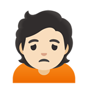 🙍🏻 Emoji missmutige Person: helle Hautfarbe Google Android 11.0 December 2020 Feature Drop.
