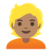 Émoji 👱🏽 Personne Blonde : Peau Légèrement Mate sur Google Android 11.0 December 2020 Feature Drop.
