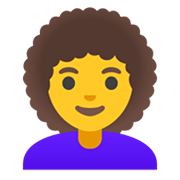 Emoji 👩‍🦱 Donna: Capelli Ricci su Google Android 11.0 December 2020 Feature Drop.