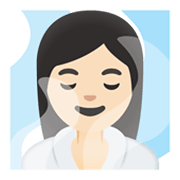 🧖🏻‍♀️ Emoji Mujer En Una Sauna: Tono De Piel Claro en Google Android 11.0 December 2020 Feature Drop.