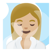 🧖🏼‍♀️ Emoji Mujer En Una Sauna: Tono De Piel Claro Medio en Google Android 11.0 December 2020 Feature Drop.