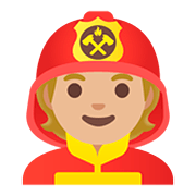 Emoji 🧑🏼‍🚒 Pompiere: Carnagione Abbastanza Chiara su Google Android 11.0.