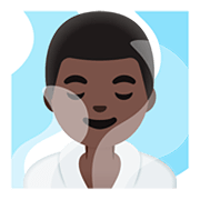 Emoji 🧖🏿‍♂️ Uomo In Sauna: Carnagione Scura su Google Android 11.0.