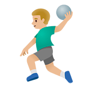 🤾🏼‍♂️ Emoji Handballspieler: mittelhelle Hautfarbe Google Android 11.0.