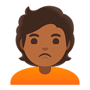 🙎🏾 Emoji Pessoa Fazendo Bico: Pele Morena Escura na Google Android 11.0.