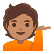 Emoji 💁🏽 Persona Al Punto Informazioni: Carnagione Olivastra su Google Android 11.0.
