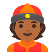 👲🏾 Emoji Homem De Boné: Pele Morena Escura na Google Android 11.0.