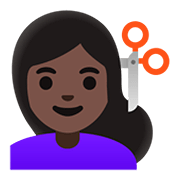 💇🏿‍♀️ Emoji Mujer Cortándose El Pelo: Tono De Piel Oscuro en Google Android 11.0.