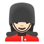 Emoji 💂🏻‍♀️ Guardia Donna: Carnagione Chiara su Google Android 11.0.