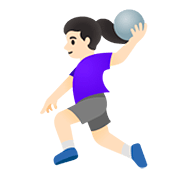 Émoji 🤾🏻‍♀️ Handballeuse : Peau Claire sur Google Android 11.0.