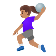 Émoji 🤾🏽‍♀️ Handballeuse : Peau Légèrement Mate sur Google Android 11.0.