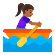 🚣🏾‍♀️ Emoji Mujer Remando En Un Bote: Tono De Piel Oscuro Medio en Google Android 11.0.