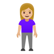 🧍🏼‍♀️ Emoji Mulher Em Pé: Pele Morena Clara na Google Android 11.0.