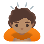 Emoji 🙇🏽 Persona Che Fa Un Inchino Profondo: Carnagione Olivastra su Google Android 12.0.