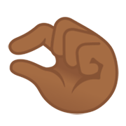 🤏🏾 Emoji Wenig-Geste: mitteldunkle Hautfarbe Google Android 12.0.