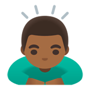 🙇🏾‍♂️ Emoji sich verbeugender Mann: mitteldunkle Hautfarbe Google Android 12L.