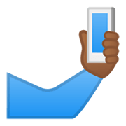 🤳🏾 Emoji Selfie: mitteldunkle Hautfarbe Google Android 12L.