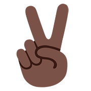 ✌🏿 Emoji Mano Con Señal De Victoria: Tono De Piel Oscuro en Google Android 7.0.