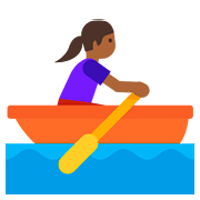 🚣🏾‍♀️ Emoji Frau im Ruderboot: mitteldunkle Hautfarbe Google Android 7.1.
