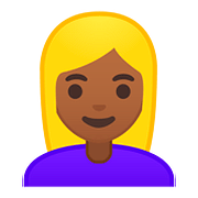 👱🏾‍♀️ Emoji Frau: mitteldunkle Hautfarbe, blond Google Android 8.0.