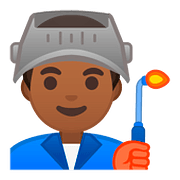 Emoji 👨🏾‍🏭 Operaio: Carnagione Abbastanza Scura su Google Android 8.0.