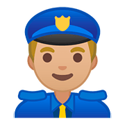 👮🏼‍♂️ Emoji Agente De Policía Hombre: Tono De Piel Claro Medio en Google Android 8.0.