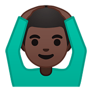 🙆🏿‍♂️ Emoji Mann mit Händen auf dem Kopf: dunkle Hautfarbe Google Android 8.0.