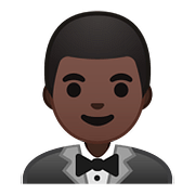 🤵🏿 Emoji Person im Smoking: dunkle Hautfarbe Google Android 8.0.