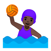 🤽🏿‍♀️ Emoji Mujer Jugando Al Waterpolo: Tono De Piel Oscuro en Google Android 8.0.