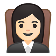 👩🏻‍⚖️ Emoji Juíza: Pele Clara na Google Android 9.0.