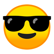 Emoji 😎 Faccina Con Sorriso E Occhiali Da Sole su Google Android 9.0.