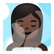 🧖🏿‍♀️ Emoji Frau in Dampfsauna: dunkle Hautfarbe Google Android 9.0.