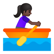 🚣🏿‍♀️ Emoji Frau im Ruderboot: dunkle Hautfarbe Google Android 9.0.