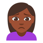 🙍🏿‍♀️ Emoji Mujer Frunciendo El Ceño: Tono De Piel Oscuro en JoyPixels 3.0.