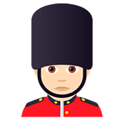 Emoji 💂🏻‍♂️ Guardia Uomo: Carnagione Chiara su JoyPixels 5.0.