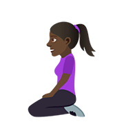 🧎🏿‍♀️ Emoji Mulher Ajoelhando: Pele Escura na JoyPixels 5.0.