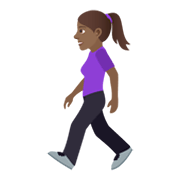🚶🏾‍♀️ Emoji Mulher Andando: Pele Morena Escura na JoyPixels 5.5.