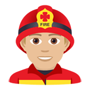 👨🏼‍🚒 Emoji Feuerwehrmann: mittelhelle Hautfarbe JoyPixels 6.0.